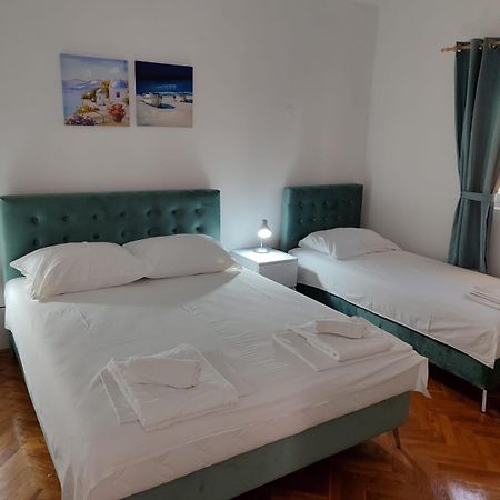 Iva Apartments Подаца Экстерьер фото