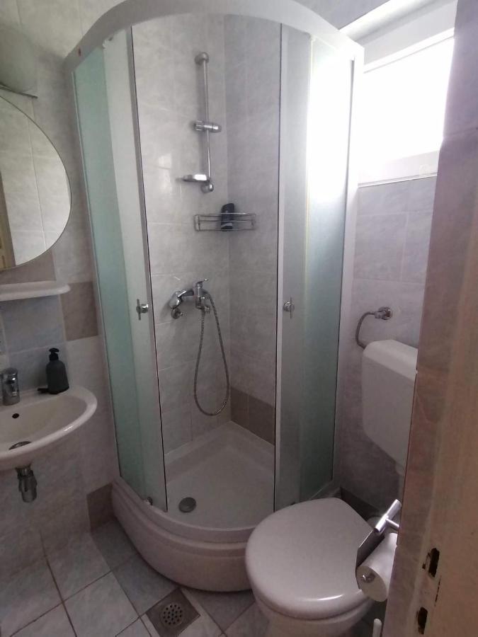Iva Apartments Подаца Экстерьер фото
